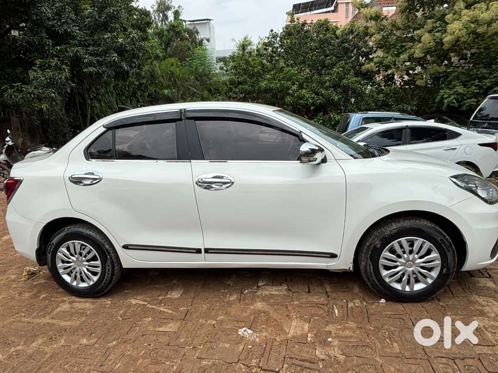 Maruti Suzuki Dzire 1.2 Vxi, 2021, Petrol