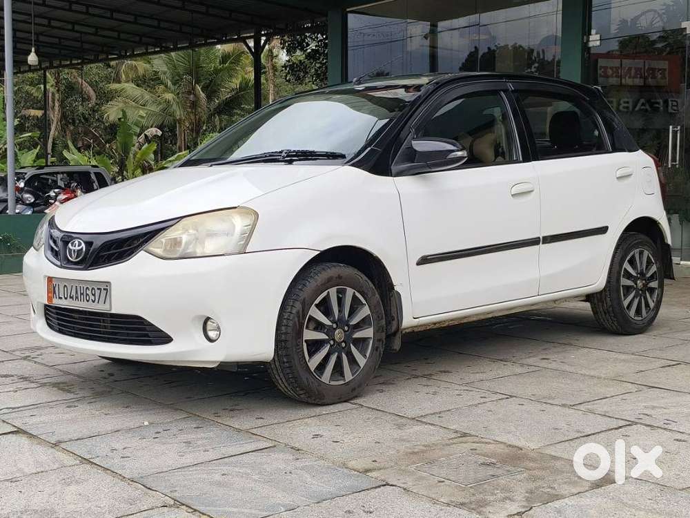 Toyota Etios Liva V Limited Edition, 2015, Petrol