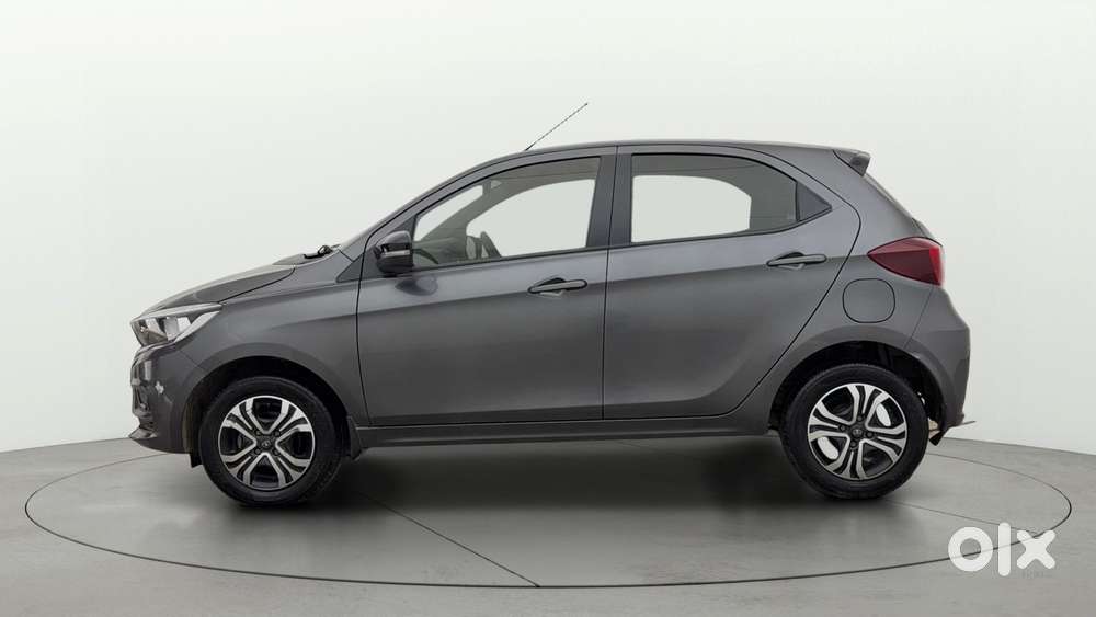 Tata Tiago 1.2 Revotron Xt Rhythm, 2024, Petrol