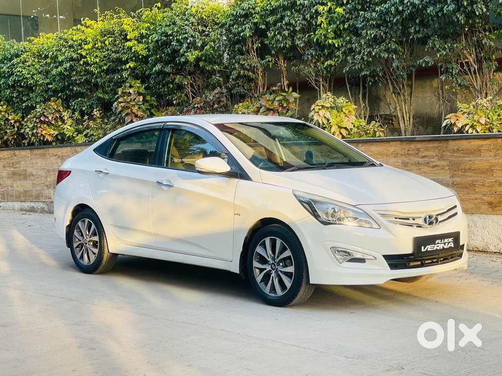 Hyundai Verna 1.6 Sx (o) Vtvt, 2015, Petrol