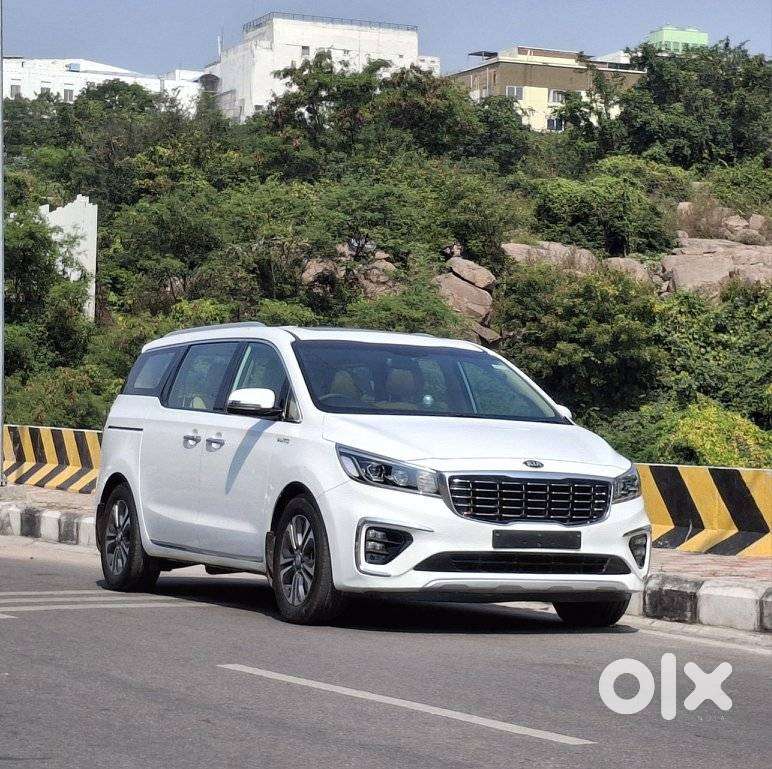 Kia Carnival Prestige, 2020, Diesel
