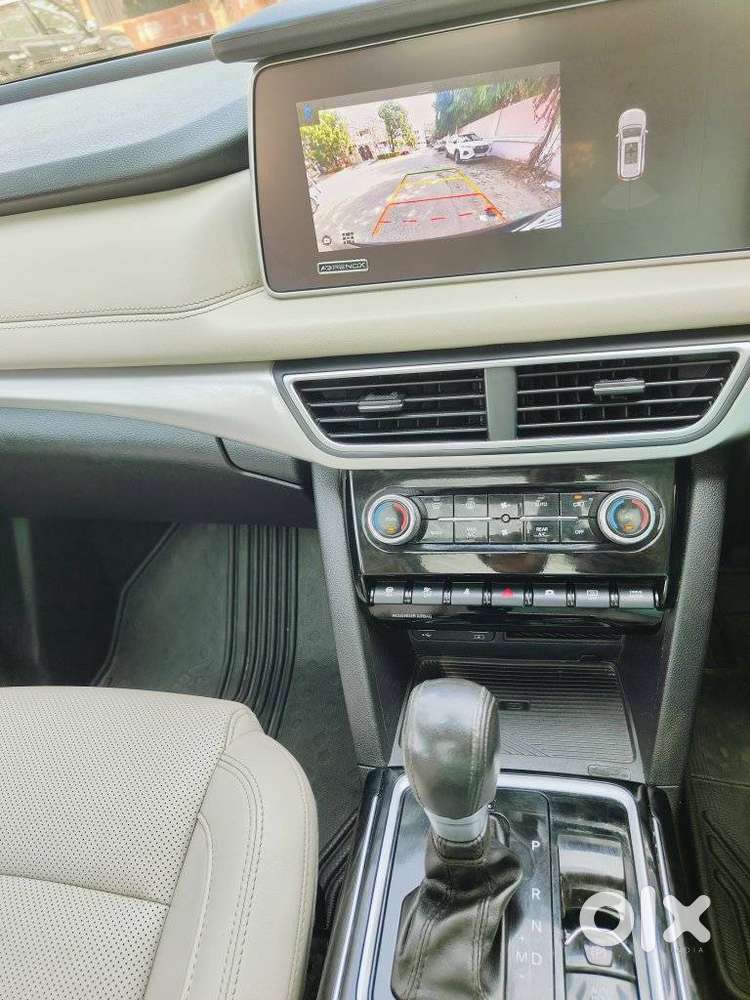 Mahindra Xuv700 2.2 Ax 7 Diesel At Luxury Pack Str, 2024, Diesel