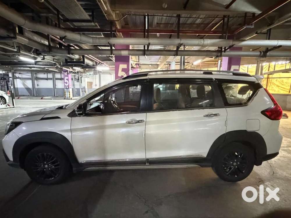 Maruti Suzuki Xl6 1.5 Alpha At, 2022, Petrol