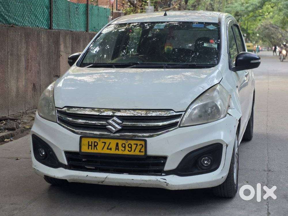 Maruti Suzuki Ertiga 1.4 Vxi Cng Anniversary Edition, 2018, Cng & Hy..