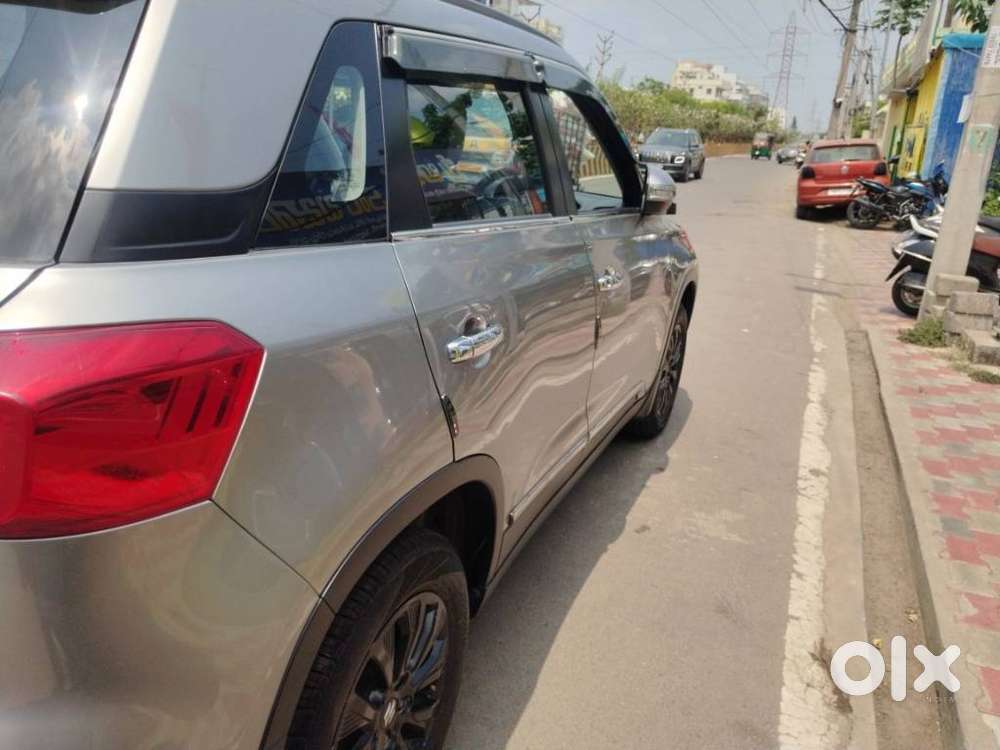 Maruti Suzuki Brezza 1.5 Zxi Smart Hybrid, 2020, Petrol