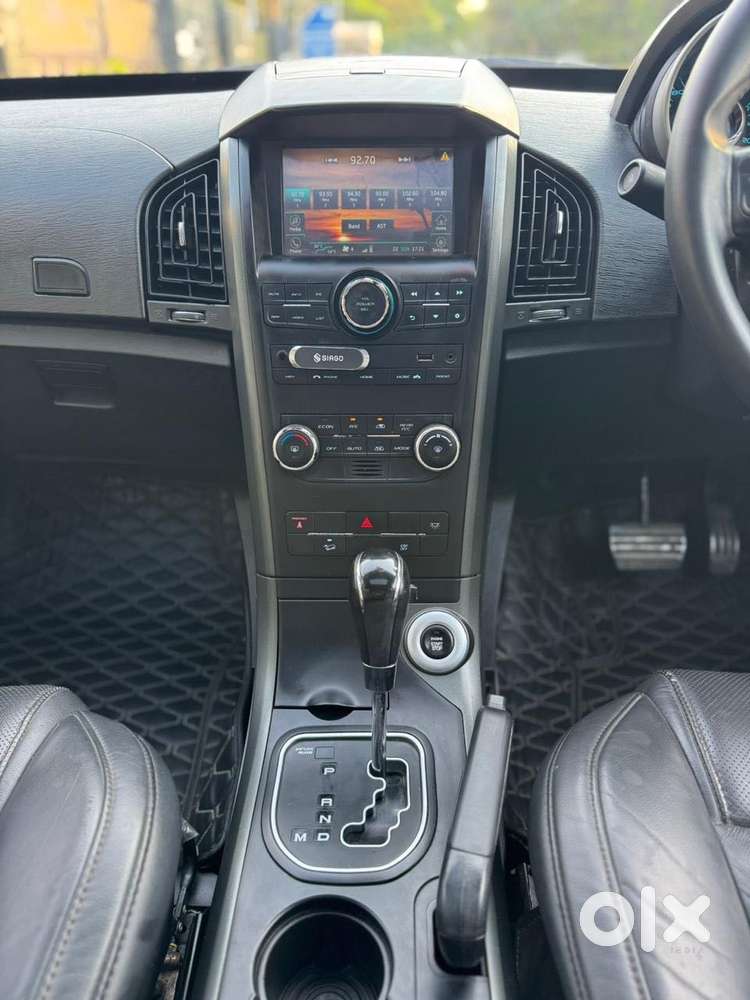Mahindra Xuv500 2.2 W10 Sportz Edition At, 2018, Diesel