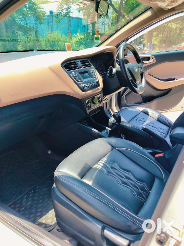 Hyundai I20 Magna 1.2 Mt, 2020, Petrol