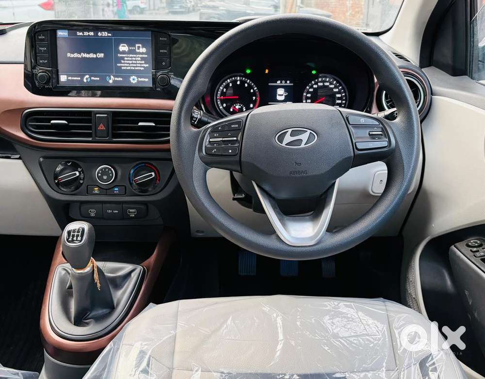 Hyundai Aura 1.2 Sx Cng, 2025, Cng & Hybrids