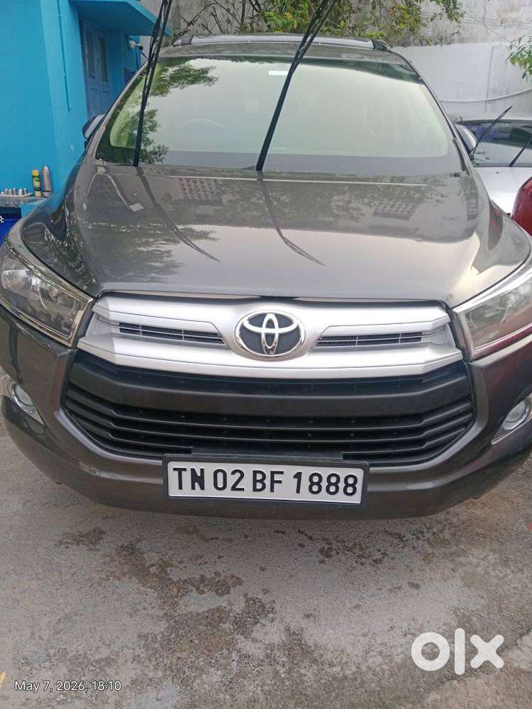 Toyota Innova Crysta 2.4 G Mt, 2016, Diesel