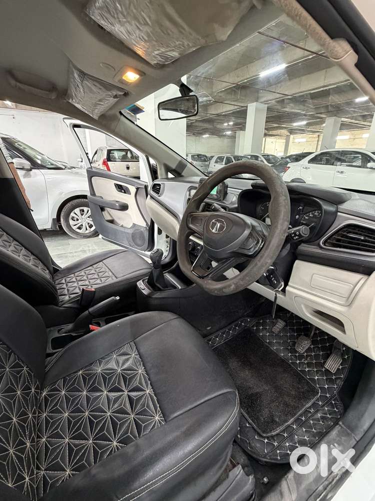 Tata Altroz Xe Petrol, 2021, Petrol