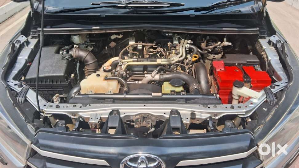 Toyota Innova Crysta 2.4 G Mt 7 Str, 2017, Diesel