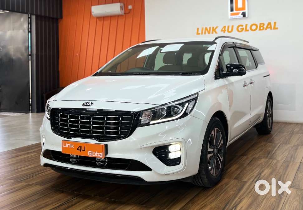 Kia Carnival Premium, 2021
