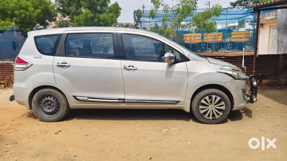 Maruti Suzuki Ertiga 2013 Vxi Petrol Manual