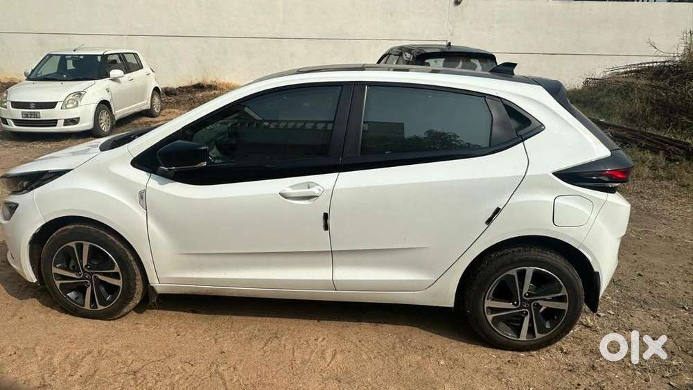 Tata Altroz 2023 Petrol Well Maintained