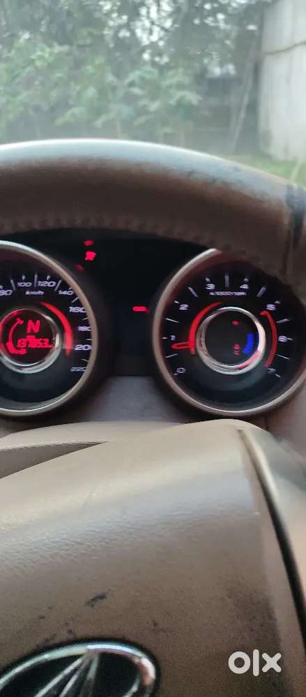 Mahindra Xuv500 2012 Diesel 120000 Km Driven