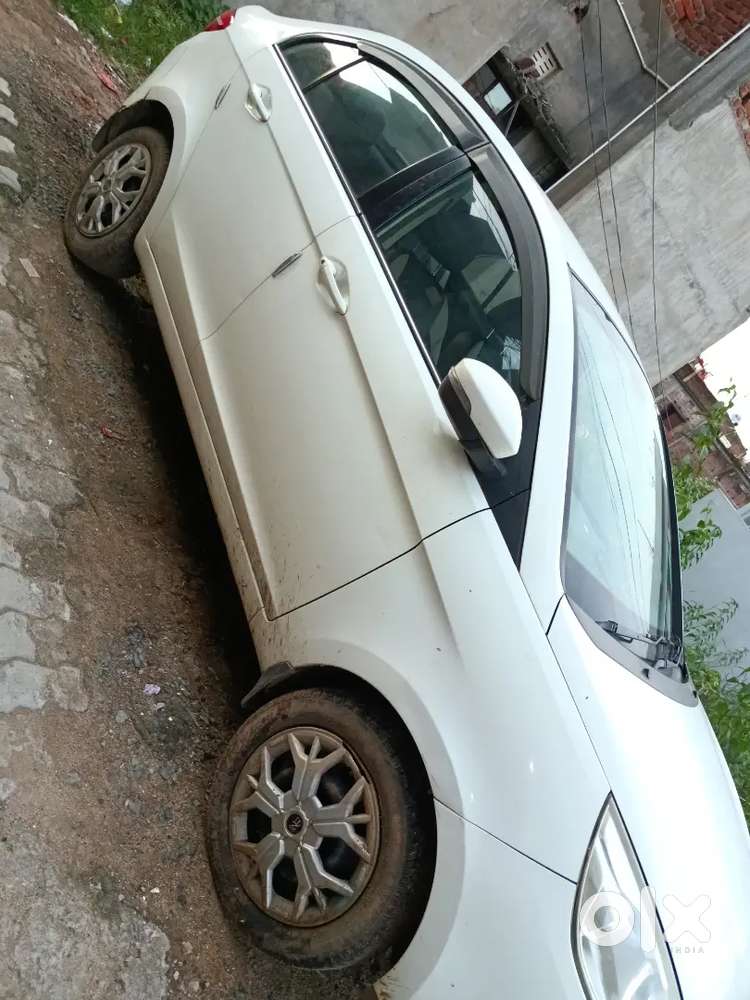Tata Zest 2015 Petrol 110000 Km Driven