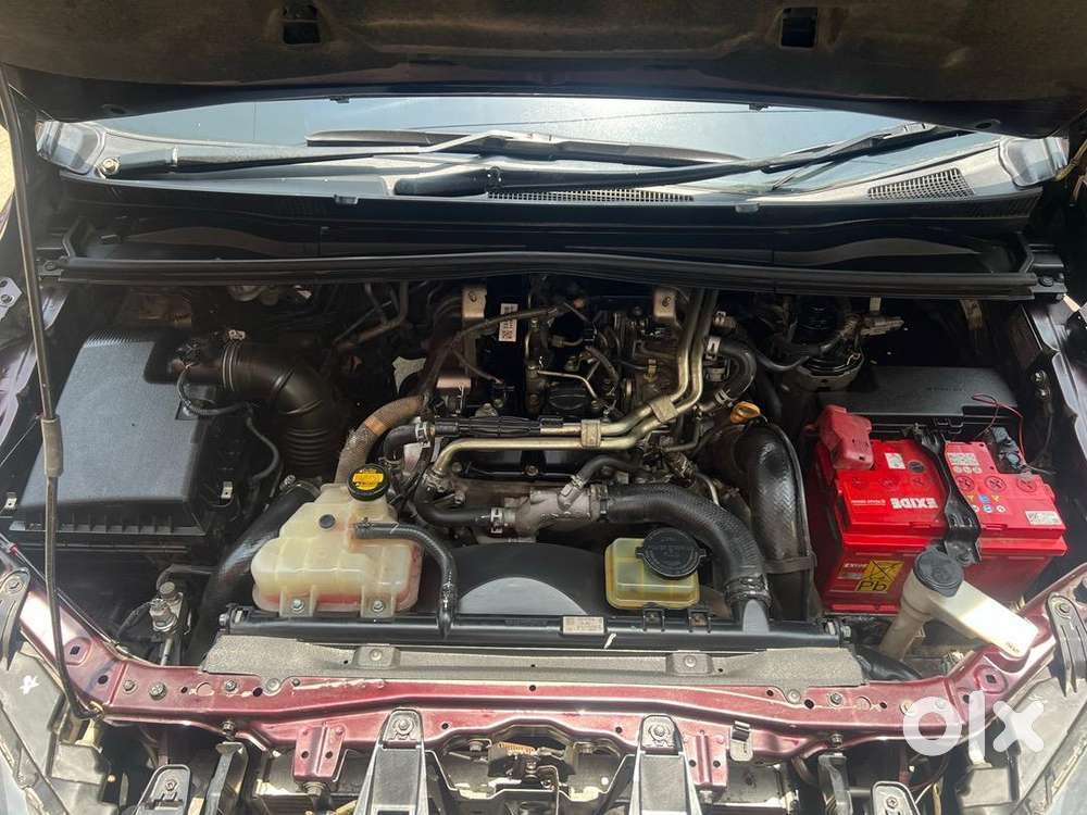Toyota Innova Crysta 2016 Diesel 93000 Km Driven