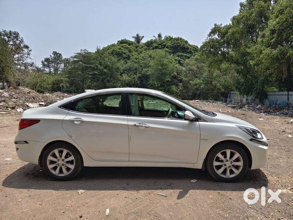 Hyundai Verna 1.5 Sx Vtvt, 2012, Petrol
