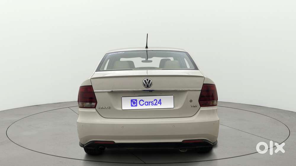 Volkswagen Vento 1.2 Tsi Highline At, 2019, Petrol