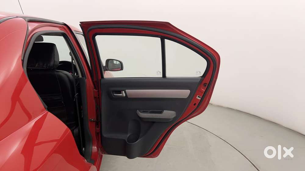 Maruti Suzuki Swift Dzire Vdi Bsiv, 2010, Diesel