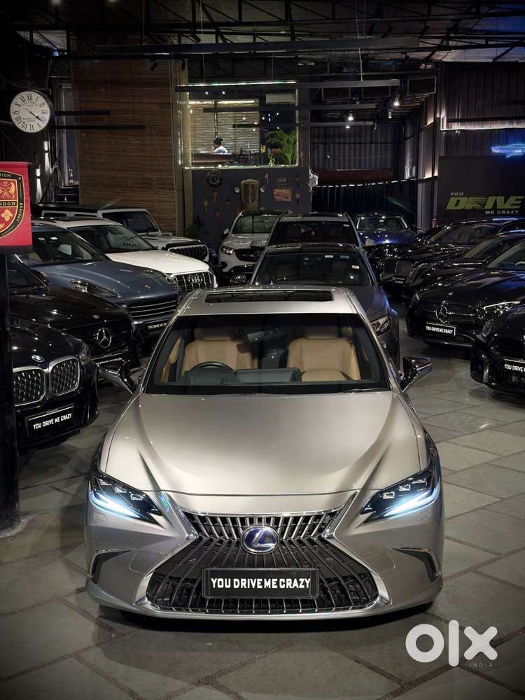 Lexus Es 300h Luxury, 2022, Petrol