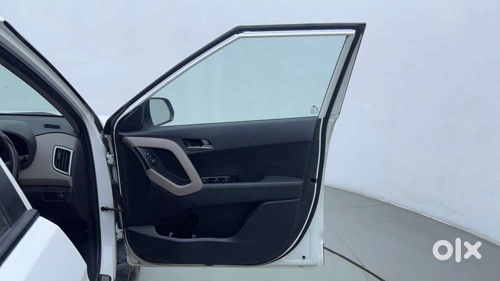 Hyundai Creta 1.6 Sx Plus Petrol At, 2017, Petrol