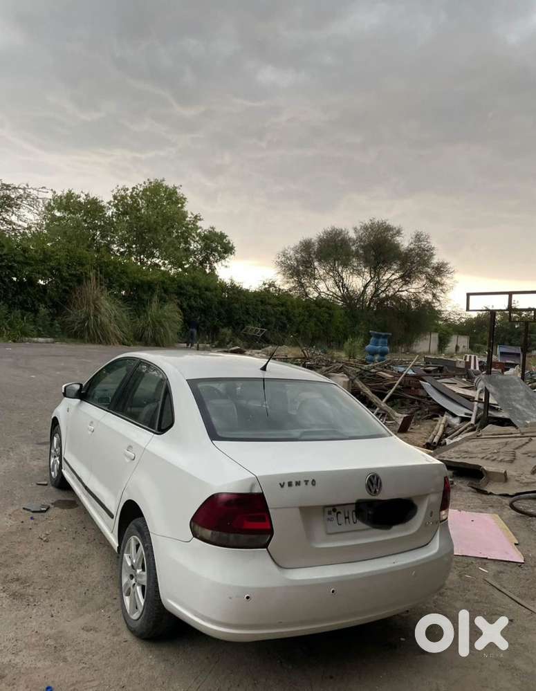 Volkswagen Vento Petrol 2011