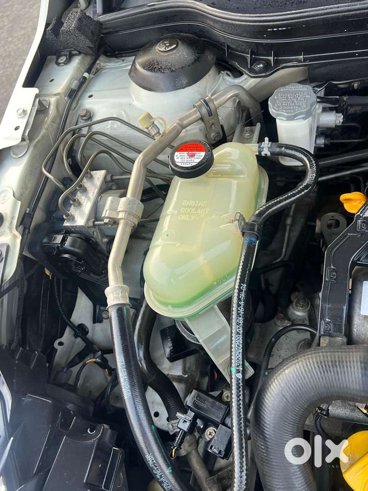 Maruti Suzuki S-cross 2016 Diesel Well Maintained