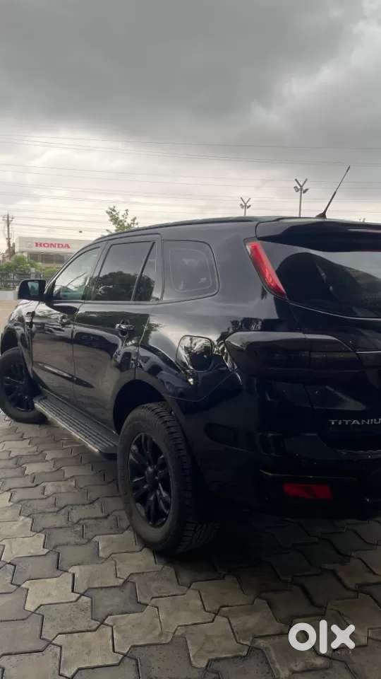 Ford Endeavour 3.2 Titanium At 4x4, 2017, Diesel