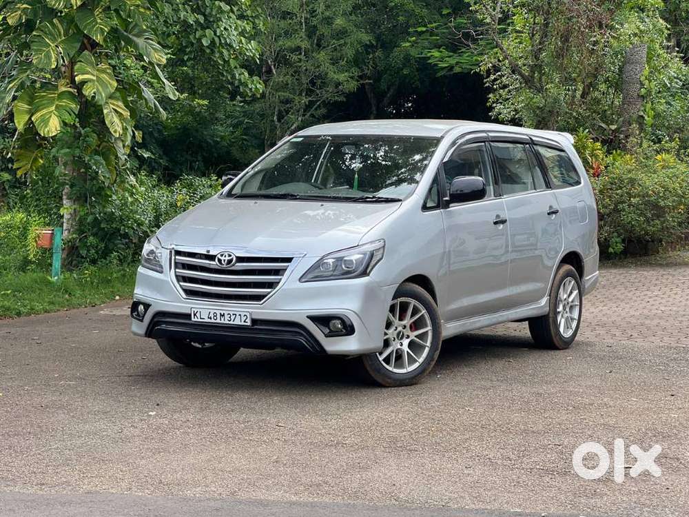 Toyota Innova 2.5 Ev Cs 7 Str Bsiv, 2010, Diesel