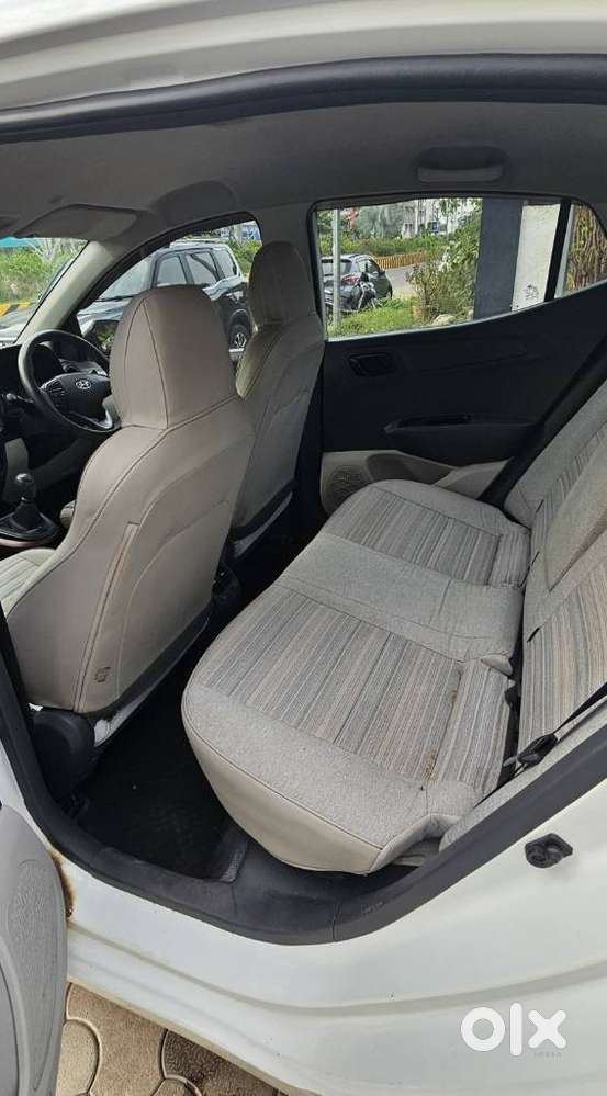 Hyundai Aura 1.2 E Petrol Mt, 2020, Petrol