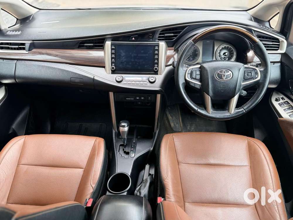 Toyota Innova Crysta [ ] 2.4 Zx At 7 Str, 2022, Diesel