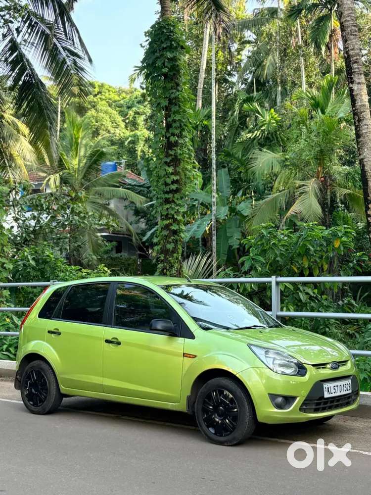 Ford Figo Petrol 2011