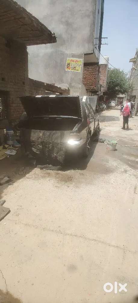 Hindustan Motors Contessa