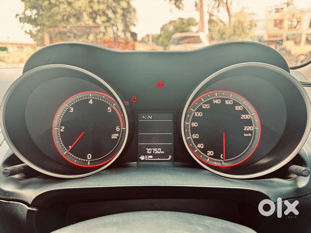 Swift Vdi Maruti 2019 With Alloy Wheel Auto Fold Mirror