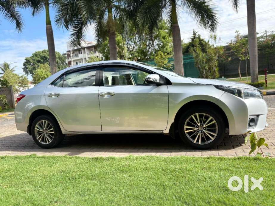 Toyota Corolla Altis D-4d G, 2015