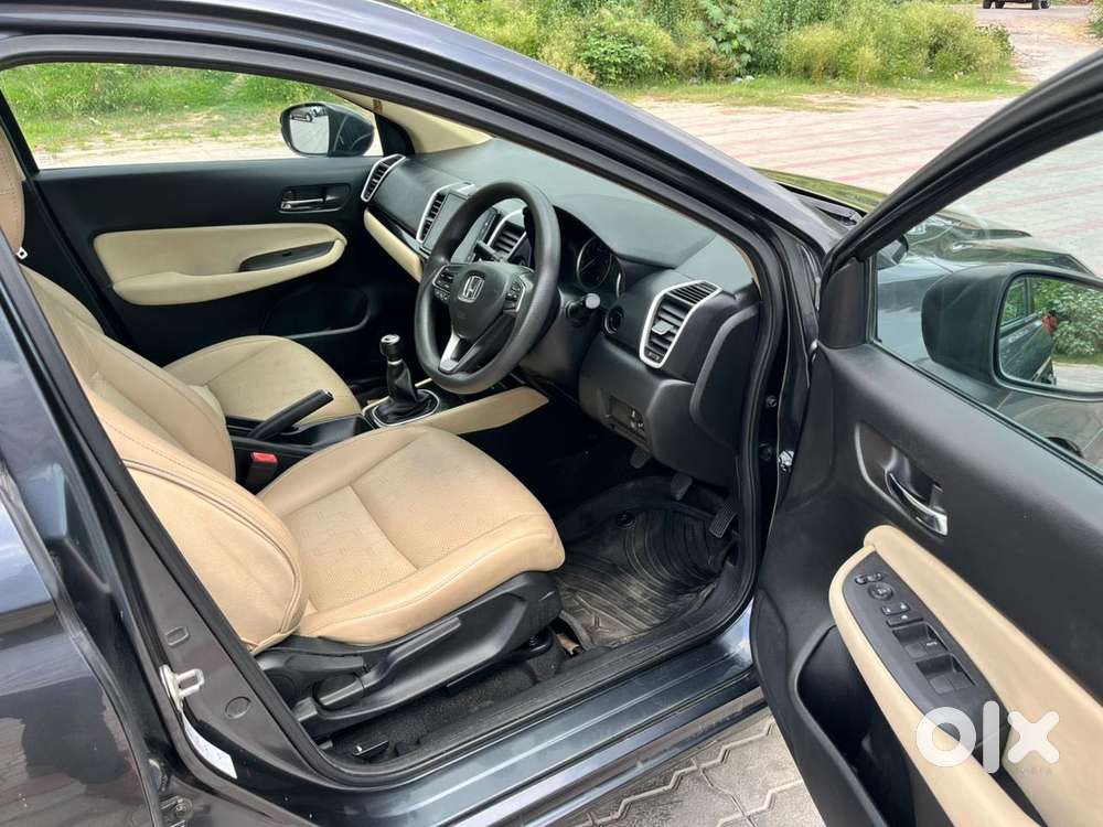 Honda City 1.5 V 5th Gen I-vtec Mt, 2022, Petrol