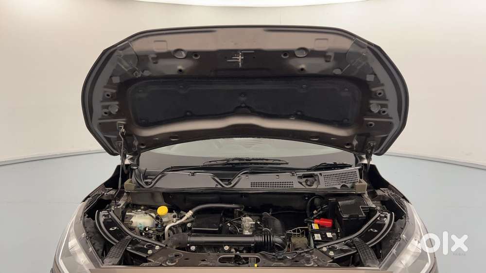 Nissan Magnite 1.0 Xv, 2023, Petrol