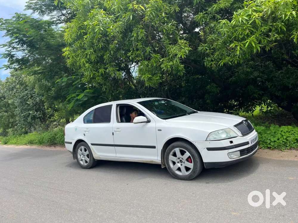 Skoda Laura Diesel 2009 Variant
