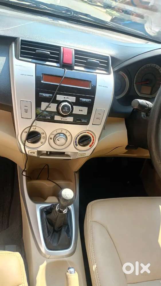 Honda City Zx 2011 Petrol Well Maintained