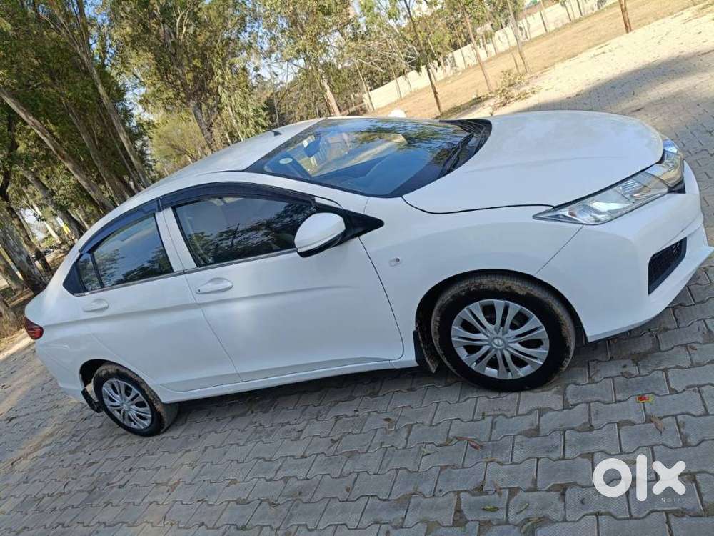 Honda City 2014-2015 I Vtec Sv, 2015, Petrol