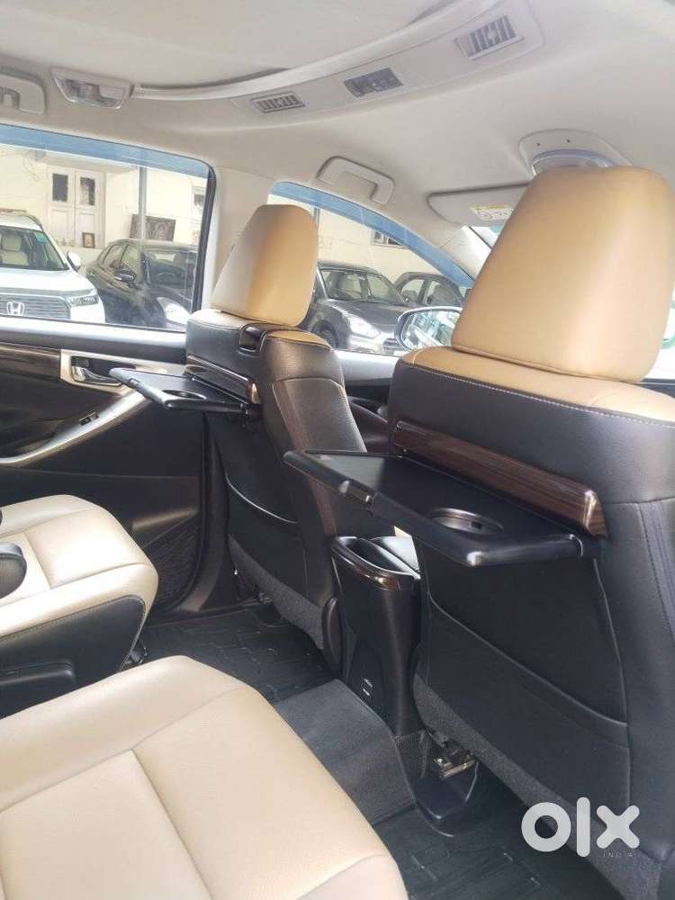 Toyota Innova Crysta [2020-ongoing] 2.4 Zx At 7 Str, 2021, Diesel