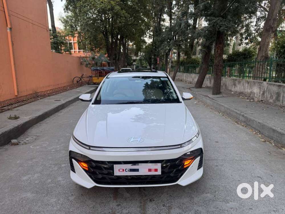 Hyundai Verna 1.5 Sx Petrol Mt, 2023, Petrol