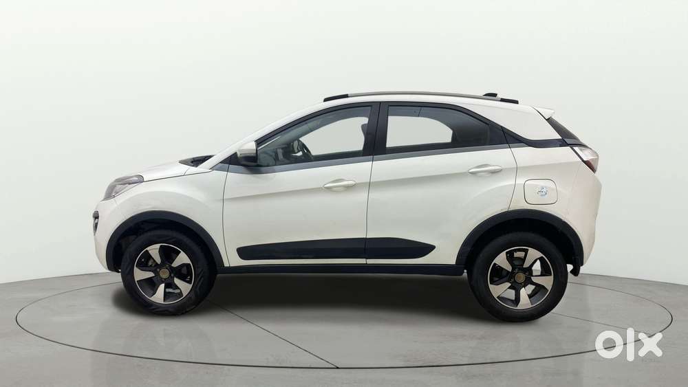 Tata Nexon 1.2 Revotron Xza Plus, 2019, Petrol