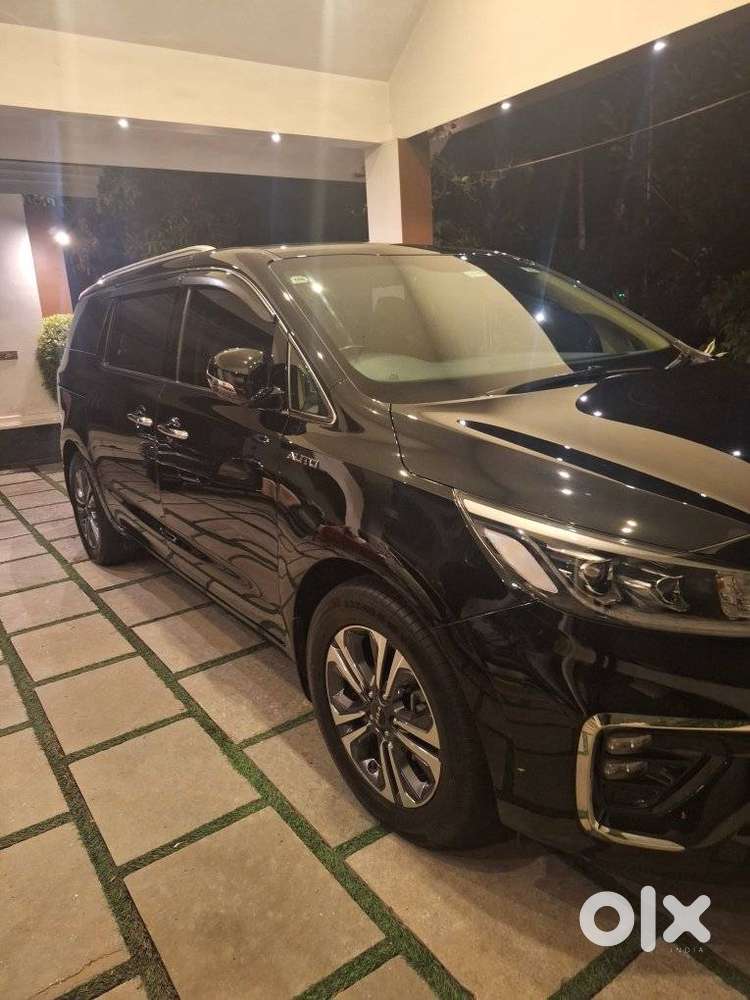 Kia Carnival Limousine Plus 7 Str, 2022, Diesel