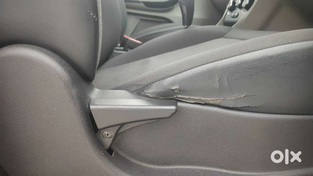 Tata Tiago 1.2 Revotron Xza, 2018, Petrol