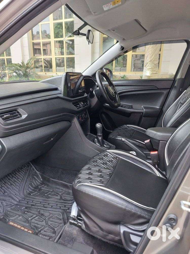 Maruti Suzuki Brezza 1.5 Lxi Smart Hybrid, 2025, Petrol