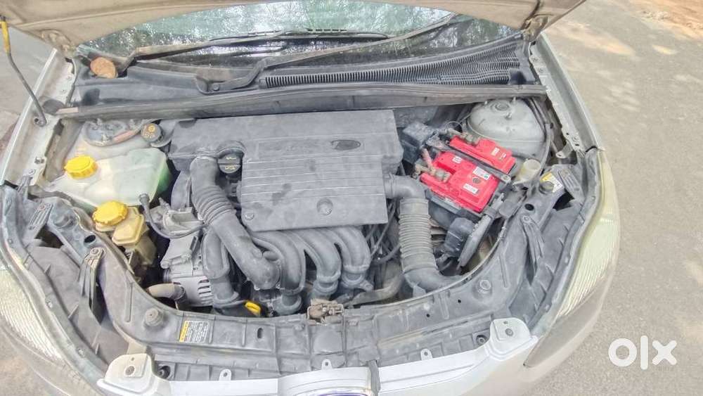 Ford Figo 2012-2015 Petrol Titanium, 2012, Petrol