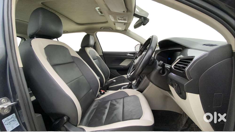 Volkswagen Taigun 1.0 Tsi Topline At, 2022, Petrol