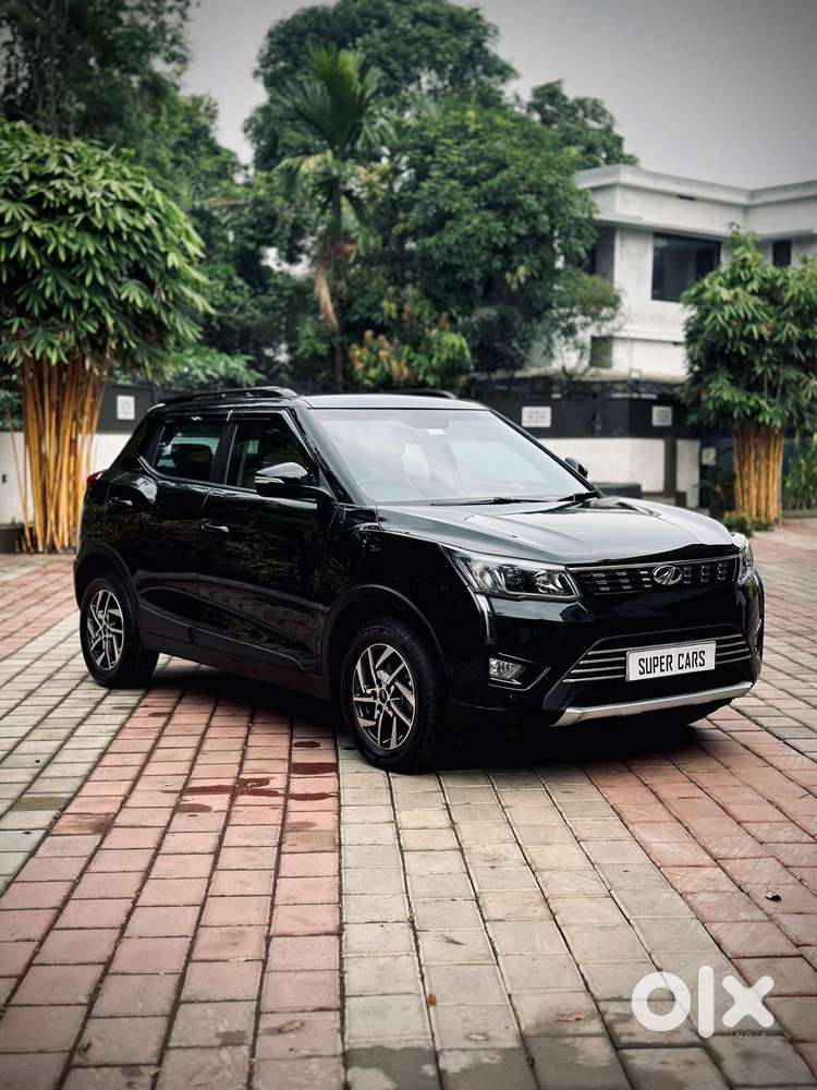 Mahindra Xuv300 W8 Option Diesel, 2022, Diesel